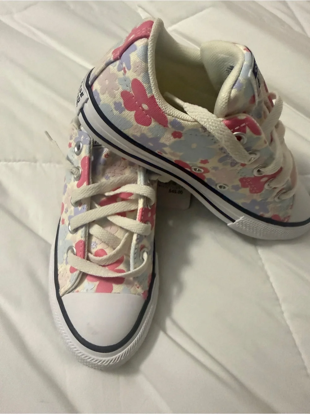 Converse classic low